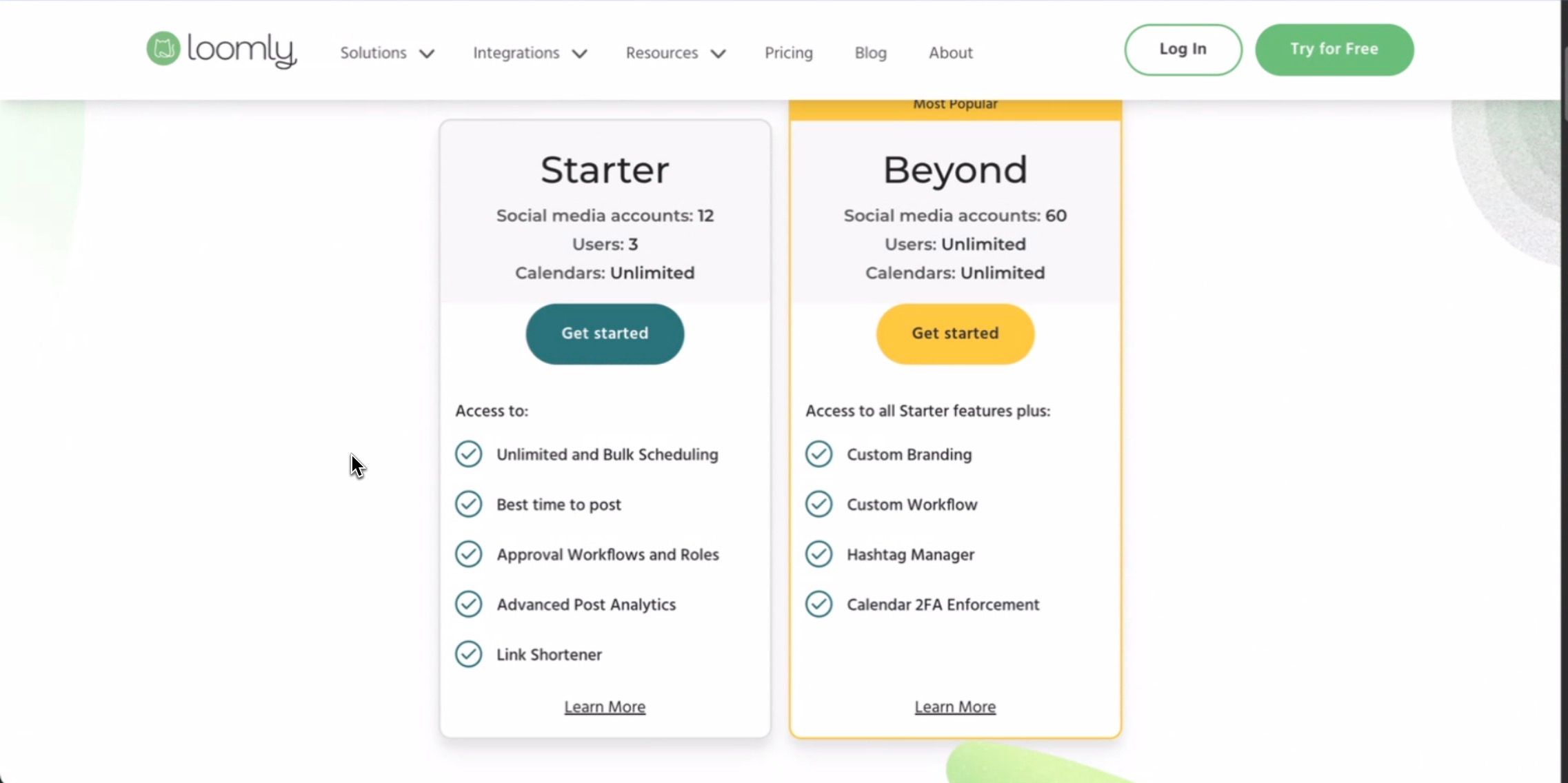 Loomly pricing showing Starter ($65/mo, 12 accounts, 3 users) and Beyond ($332/mo, 60 accounts, unlimited users) plans
